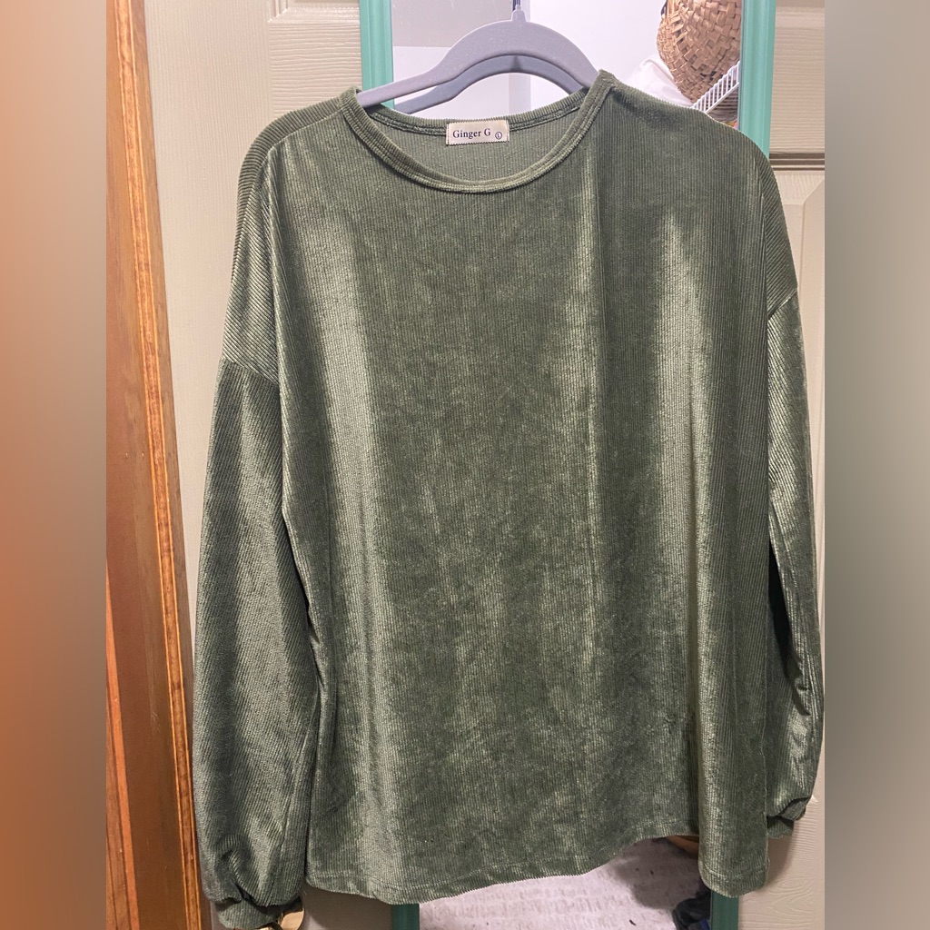 Green Velvety Long Sleeve Shirt Perfect For Holidays Green Velvety Long Sleeve Shirt Perfect For Holidays